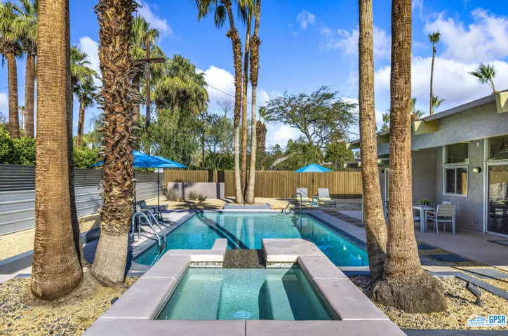 205 N Orchid Tree Lane, Palm Springs, California 92262