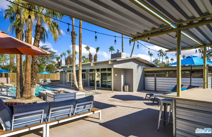205 N Orchid Tree Lane, Palm Springs, California 92262