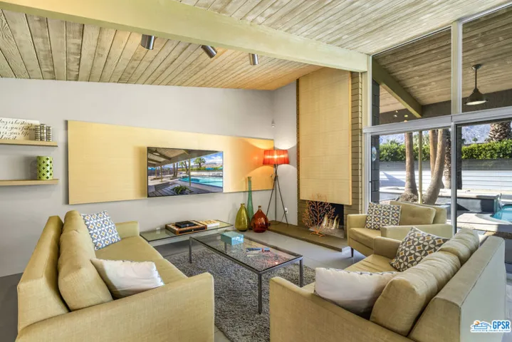 205 N Orchid Tree Lane, Palm Springs, California 92262