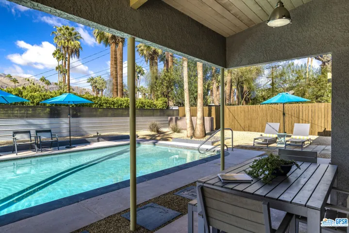 205 N Orchid Tree Lane, Palm Springs, California 92262