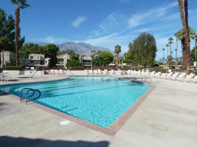 Canyon Shores Main Pool