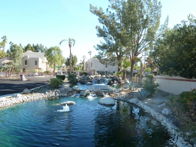 Canyon Shores Entrance Water Feature