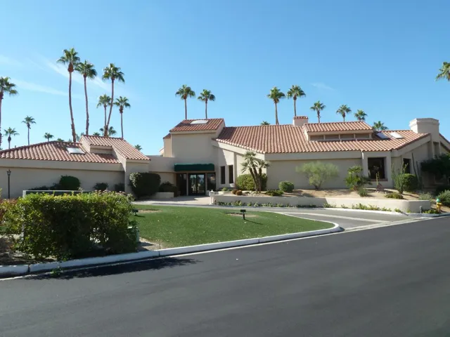 Canyon Shores Clubhouse Entrance