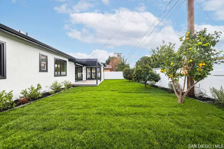 417 S Camellia St, Anaheim, California 92804