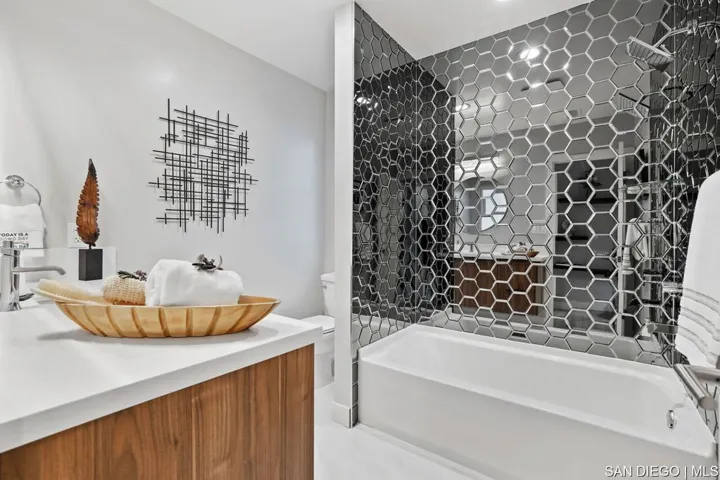 417 S Camellia St, Anaheim, California 92804