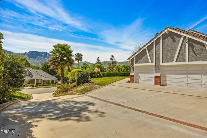 48-web-or-mls-UpmarketMedia_11371Gle-4