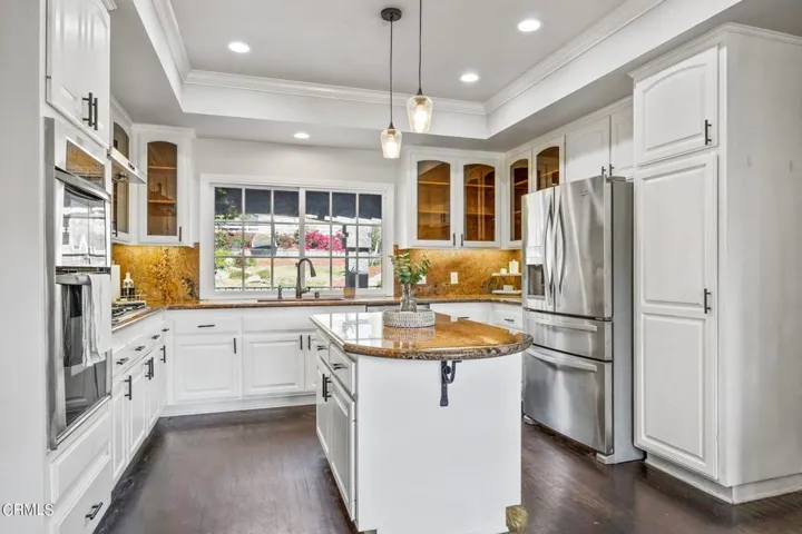 13-web-or-mls-UpmarketMedia_11371Gle-16