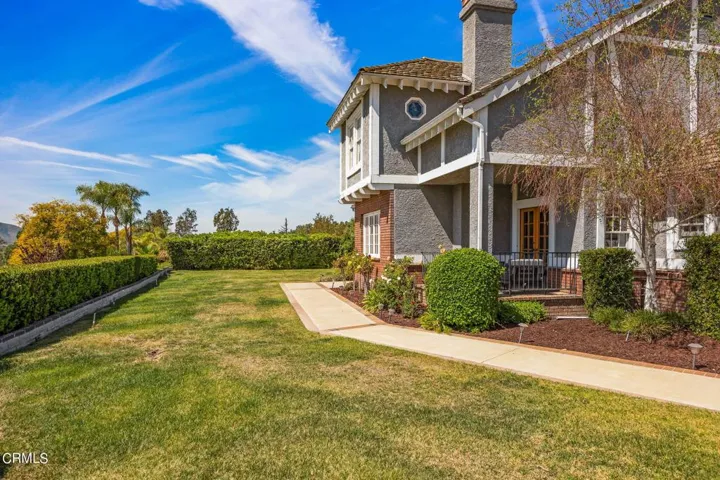 47-web-or-mls-UpmarketMedia_11371Gle-3