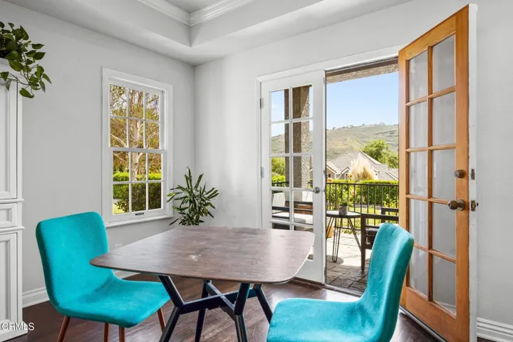 18-web-or-mls-UpmarketMedia_11371Gle-49