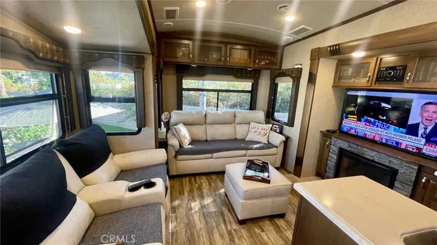 Spacious Sitting Area