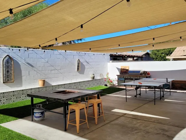 Entertainers backyard