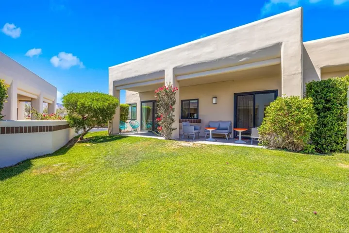 67112 W Chimayo, Cathedral City, California 92234
