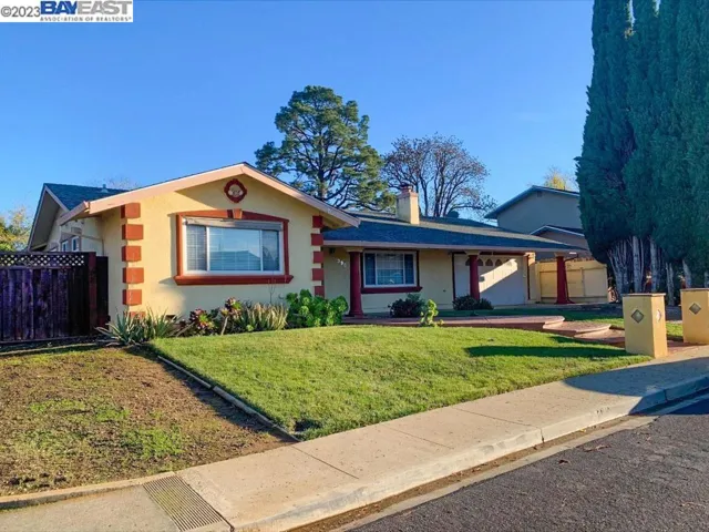 1398 Mossy Ct, Concord, California 94521-3626