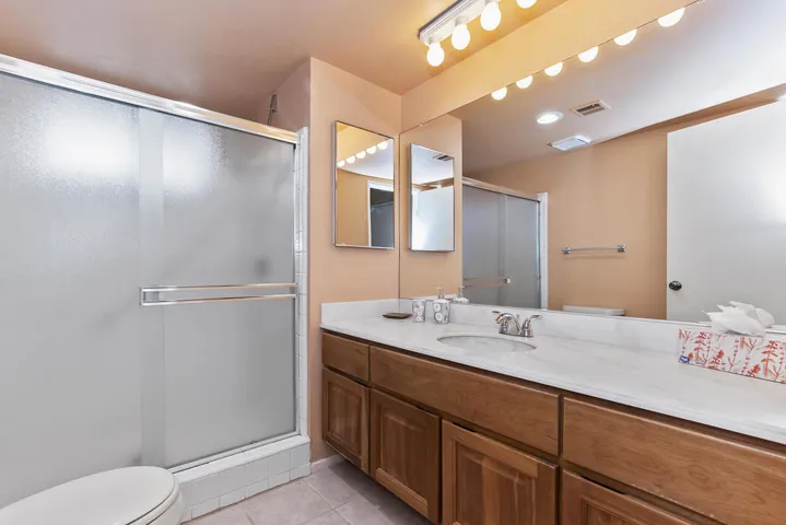 017_Primary Bathroom