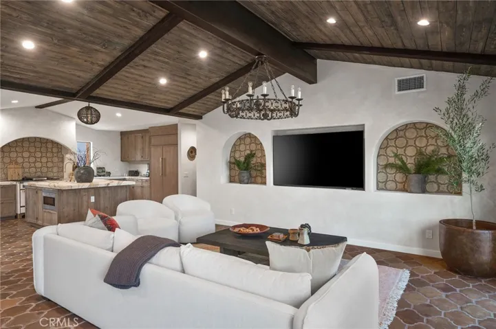 225 W Camino Carmelita, Palm Springs, California 92264
