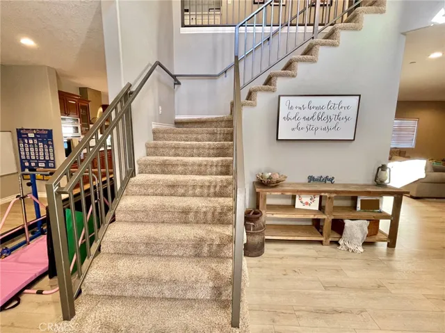 Entryway foyer