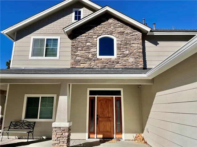 5265 Chaumont Drive, Wrightwood, California 92397