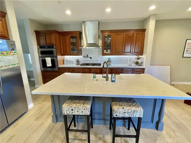 5265 Chaumont Drive, Wrightwood, California 92397