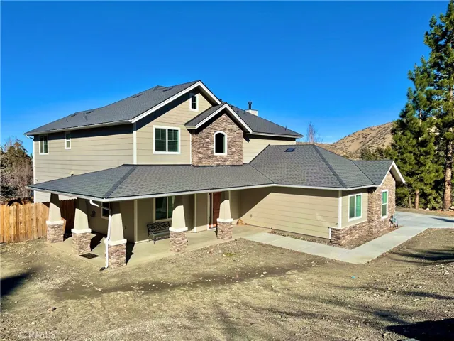 5265 Chaumont Drive, Wrightwood, California 92397
