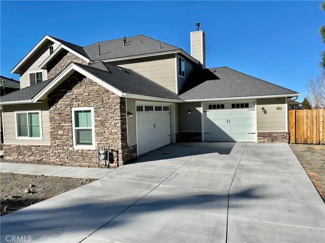 5265 Chaumont Drive, Wrightwood, California 92397