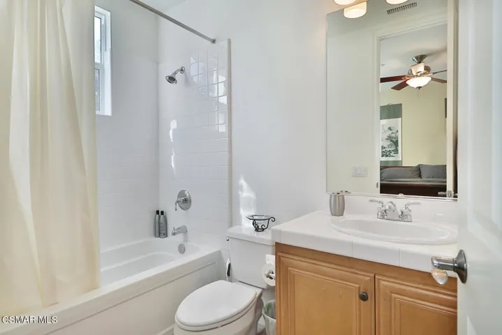 gGuest Bedroom Suite-4