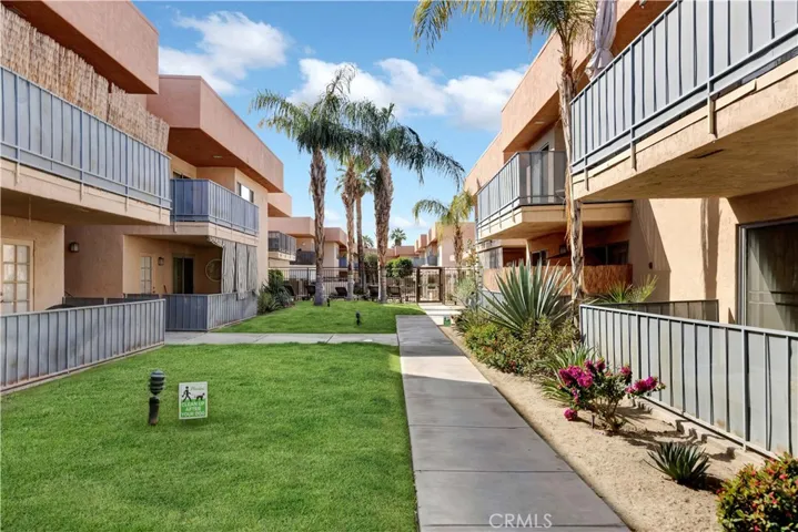 400 N Sunrise Way 161, Palm Springs, California 92262
