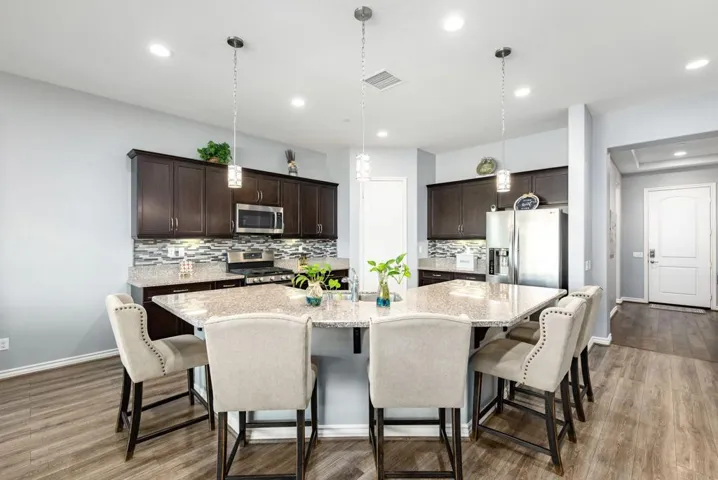 Breakfast Bar
