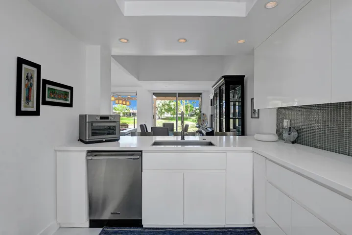 KITCHEN SINK PASS THROUGH MLS