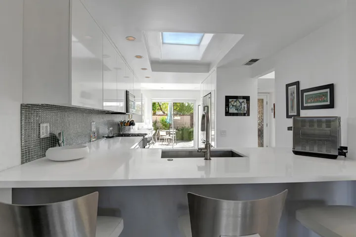 KITCHEN PASS THROUGH MLS