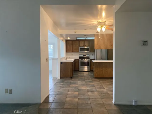 1805 Silver Oak Way, Hemet, California 92545