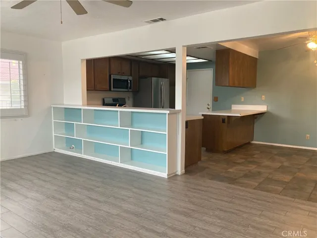 1805 Silver Oak Way, Hemet, California 92545