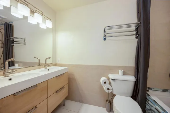 9 Merion Road, Half Moon Bay, California 94019