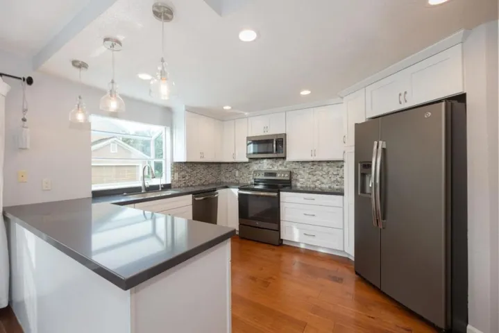 9 Merion Road, Half Moon Bay, California 94019