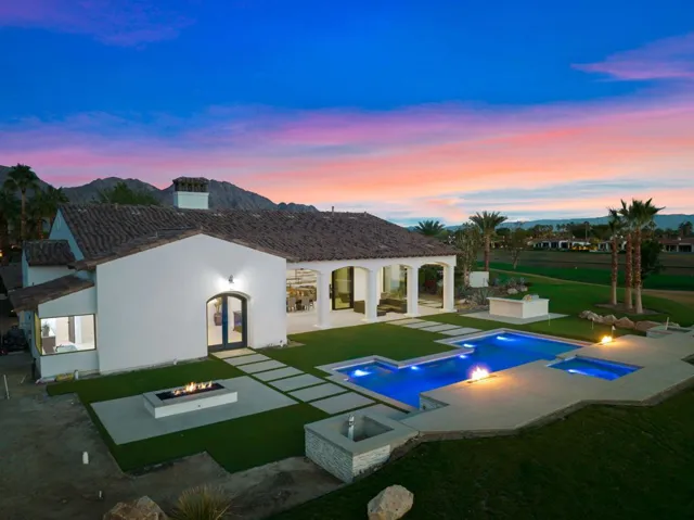 13-web-or-mls-JV_Peninsula_0123_013