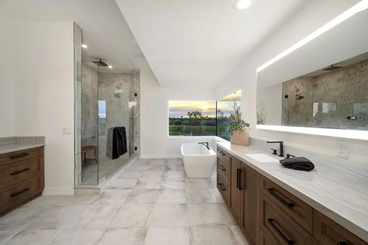 103-web-or-mls-JV_Peninsula_0123_103
