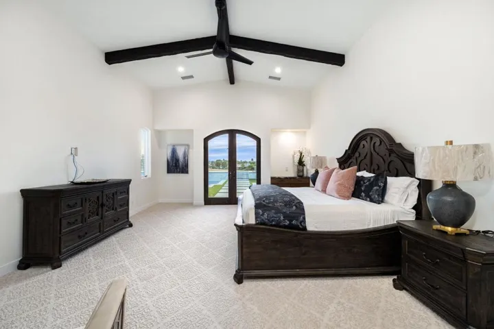 100-web-or-mls-JV_Peninsula_0123_100