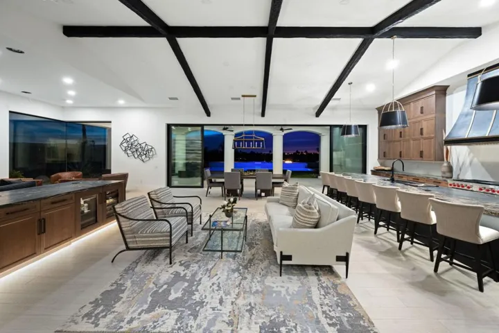 32-web-or-mls-JV_Peninsula_0123_032
