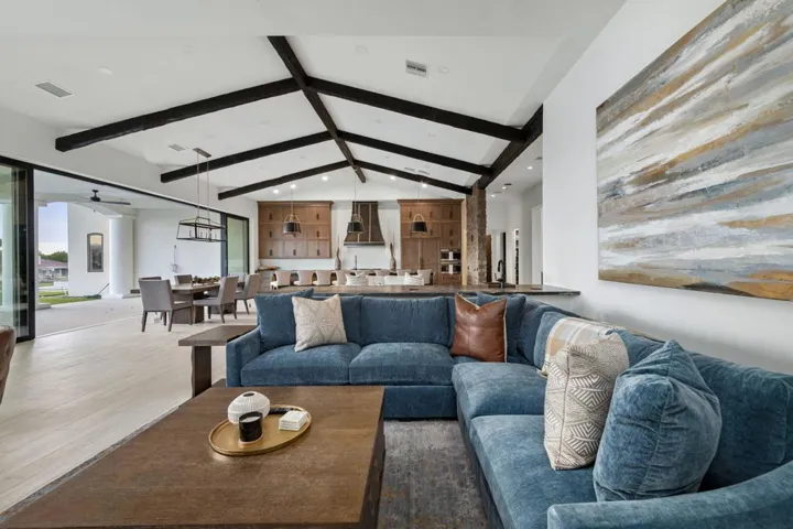 91-web-or-mls-JV_Peninsula_0123_091