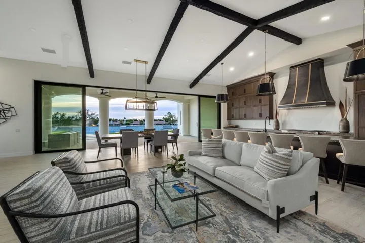 82-web-or-mls-JV_Peninsula_0123_082