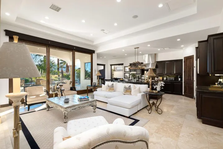 41-web-or-mls-JRSavona_2022_041