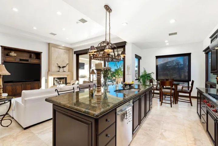 51-web-or-mls-JRSavona_2022_051