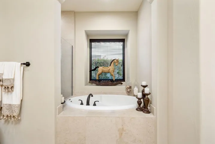 60-web-or-mls-JRSavona_2022_060