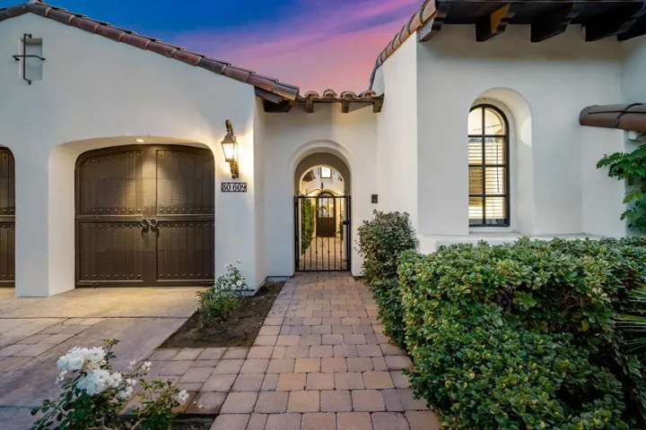 84-web-or-mls-JRSavona_2022_084