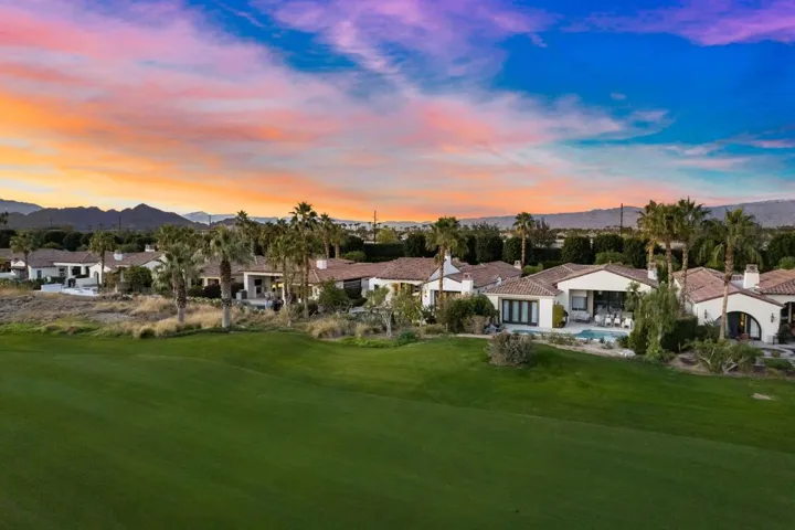78-web-or-mls-JRSavona_2022_078