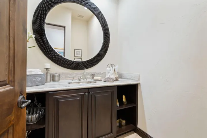 65-web-or-mls-JRSavona_2022_065