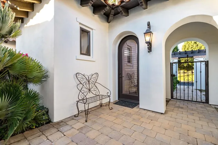 67-web-or-mls-JRSavona_2022_067