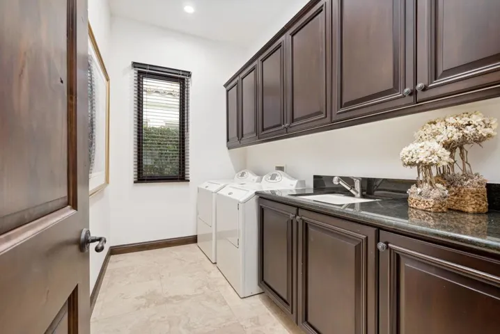 66-web-or-mls-JRSavona_2022_066