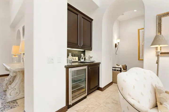 56-web-or-mls-JRSavona_2022_056