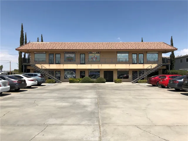 20786 Bear Valley Road F, Apple Valley, California 92308