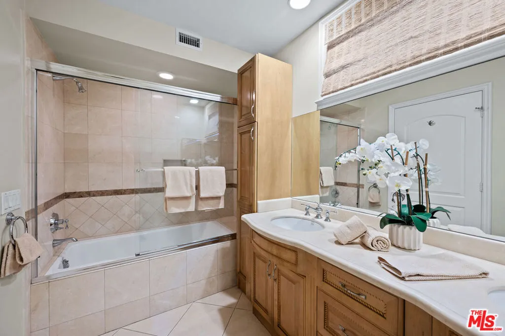 10935 Missouri Avenue Unit B, Los Angeles, California 90025 home-pic-29